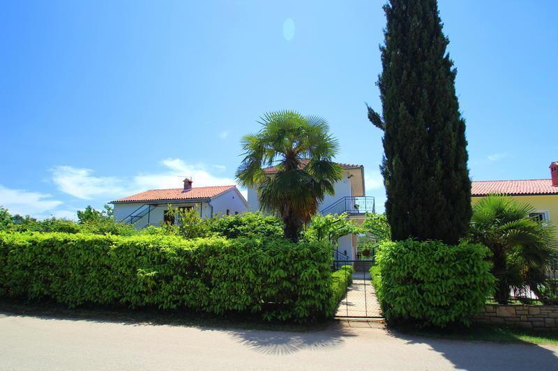 The Green House - 20M From The Beach Novigrad Istria Habitación foto